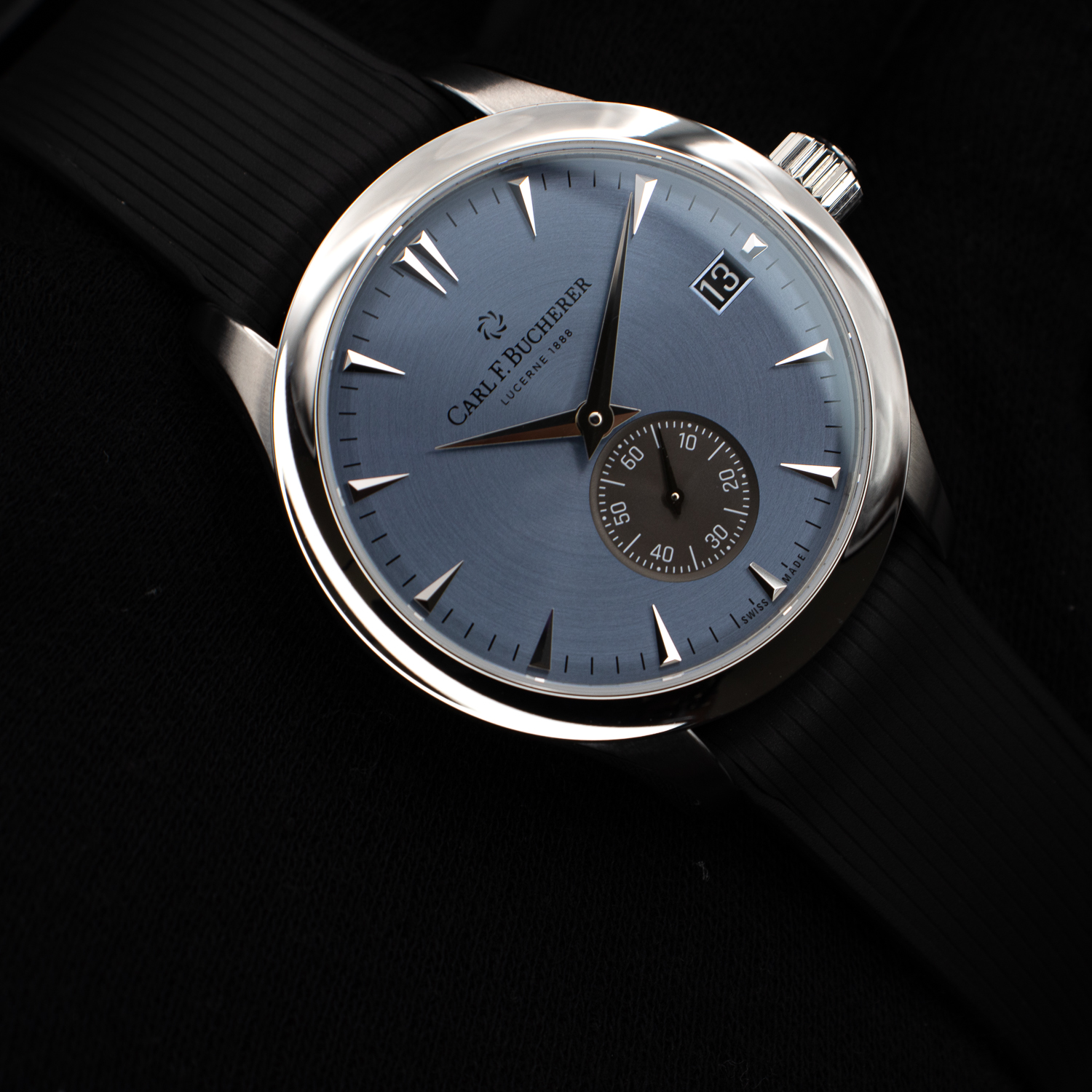Watch featured in Ramiro O.'s review