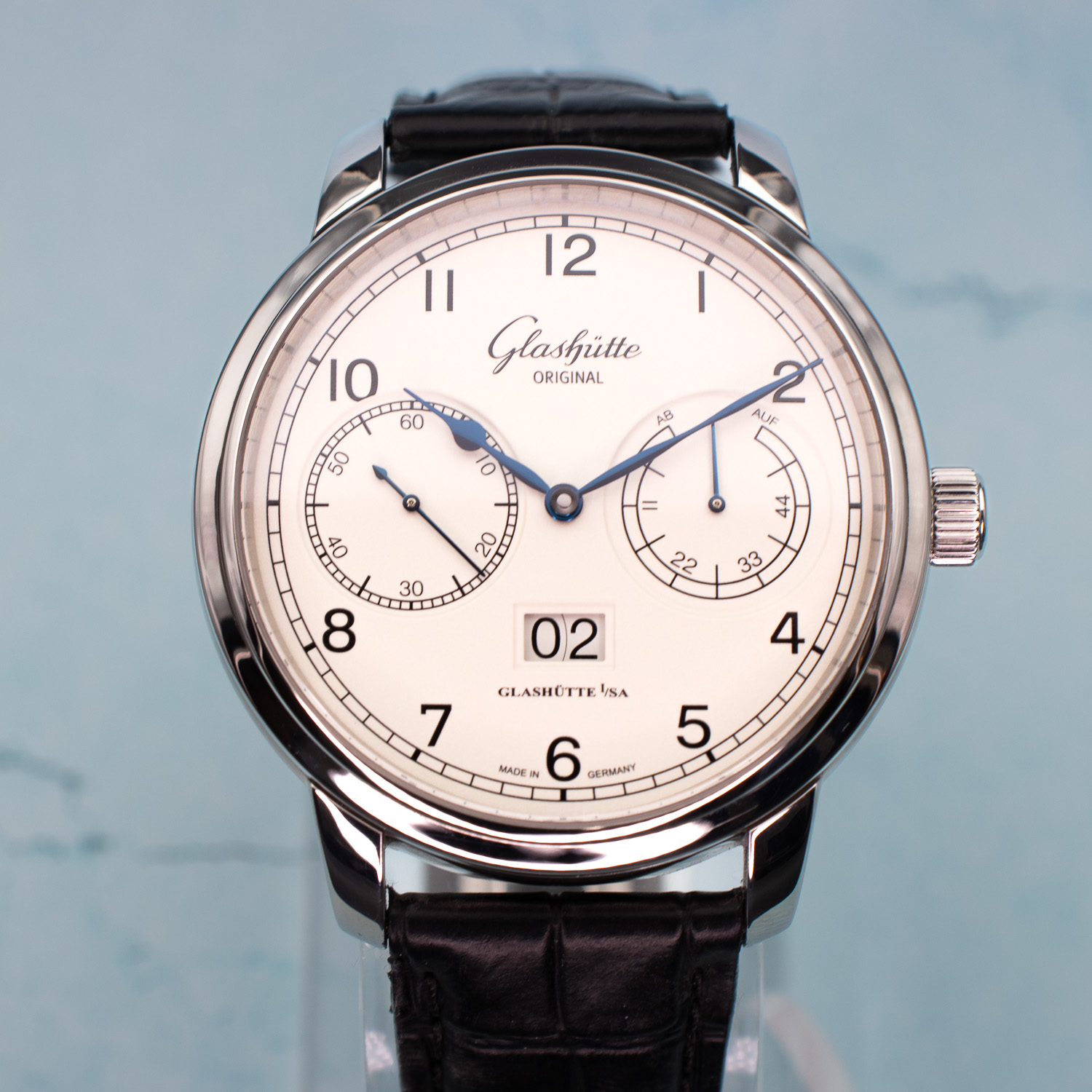Watch featured in Hagen F.'s review